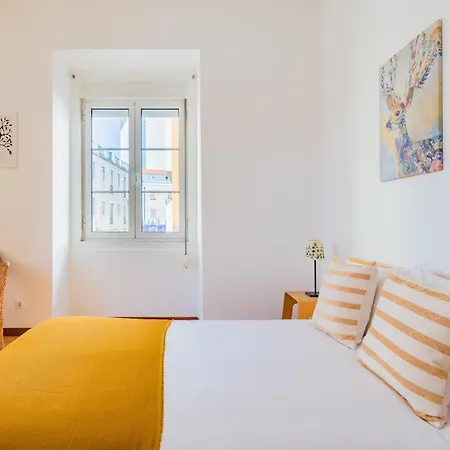 Lx Urban Living Apartment *